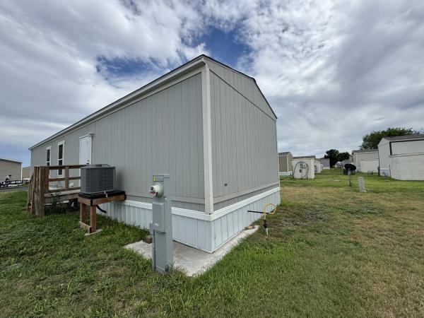 2022 31IND16562BH22  Home