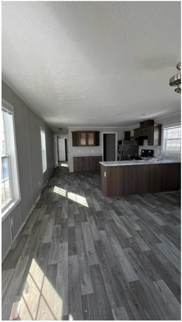 Photo 1 of 2 of home located at 6517 South Avenue SW Lot 232 Cedar Rapids, IA 52404