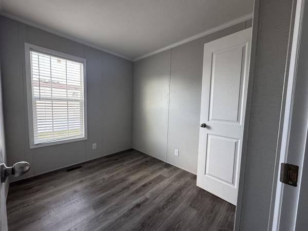2023 RFN1664 9BFC1  Home