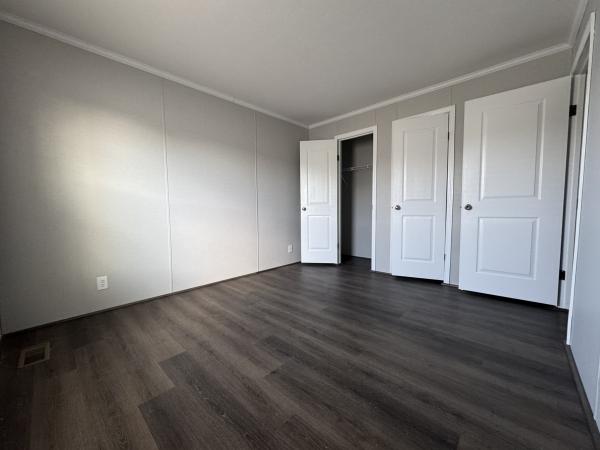 2023 RFN1664 9BFC1  Home