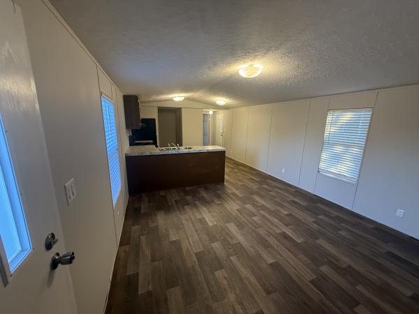 2023 97TRS14663AH22S  Home