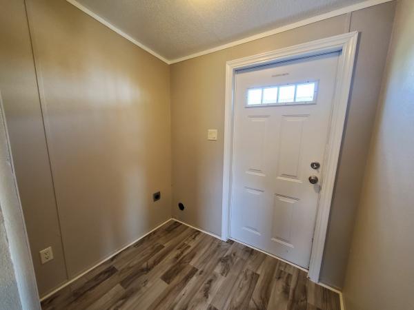 1999 REDMAN HOMES. INC. SHERATON Mobile Home