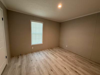 Mobile Home at 113 Kentucky Drive Lot 113Ky Elyria, OH 44035