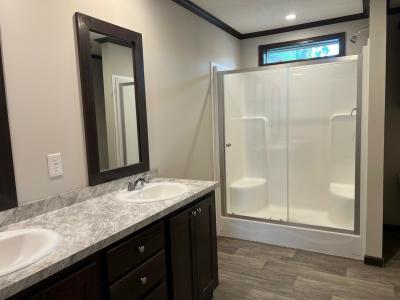 Photo 4 of 7 of home located at 4429 Jena Lane Flint, MI 48507