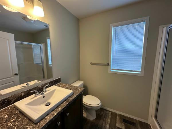 2021 Clayton Homes Inc Revolution Mobile Home