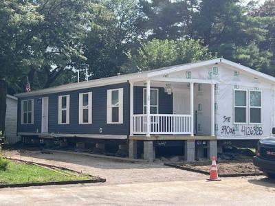 Mobile Home at 39 Oak Blvd. Lot O039 Belleville, MI 48111