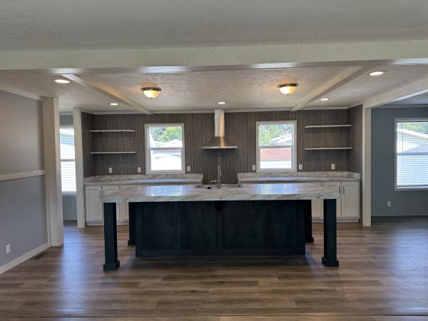 2022 Clayton 5628-560 Traditions  Home