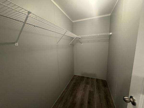 2022 Clayton 5628-560 Traditions  Home