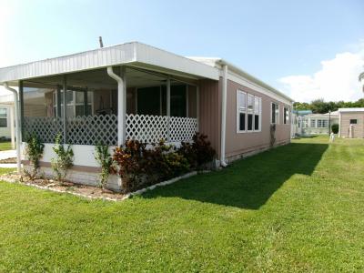 Photo 4 of 6 of home located at 7100 Ulmerton Rd - Lot 382 Largo, FL 33771