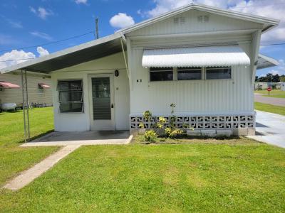 Mobile Home at 42 Imperial Ave Palmetto, FL 34221