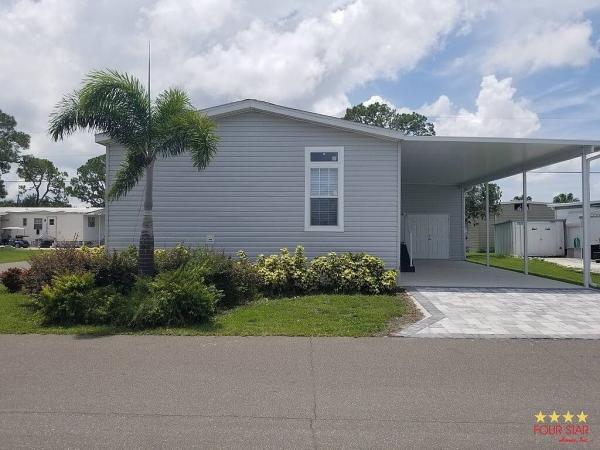 Photo 1 of 2 of home located at 43 Jasmine Ave Palmetto, FL 34221