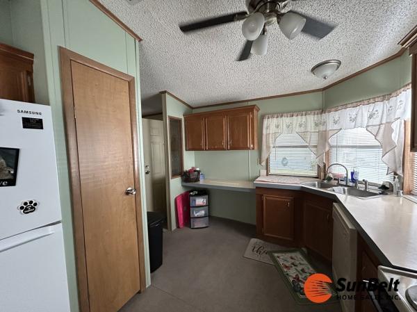 1989 TROP Mobile Home