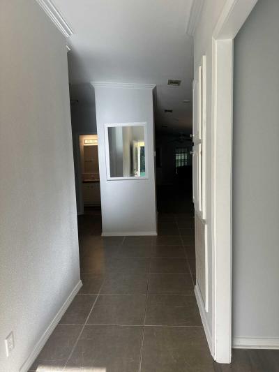 Photo 4 of 23 of home located at 1542 Champion Dr Lot #598 Lakeland, FL 33801