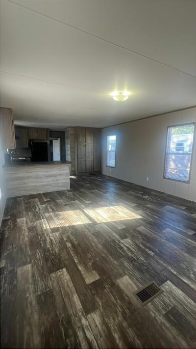Mobile Home at 6135 N Gillette Ave Tulsa, Ok 74130 Tulsa, OK 74130