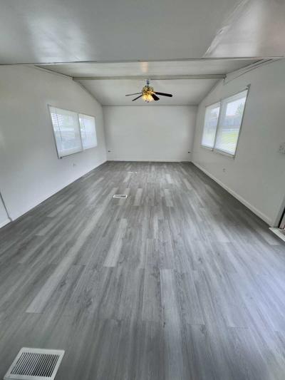 Photo 2 of 8 of home located at 10 E Zimmer Dr Walnutport, PA 18088