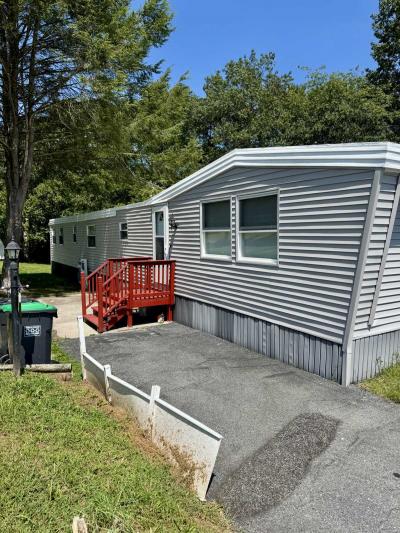 Mobile Home at 10 E Zimmer Dr Walnutport, PA 18088