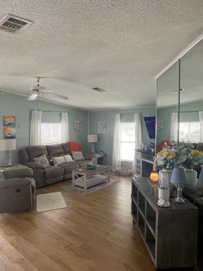 Photo 3 of 8 of home located at 1057 Dewitt St. Sebring, FL 33872