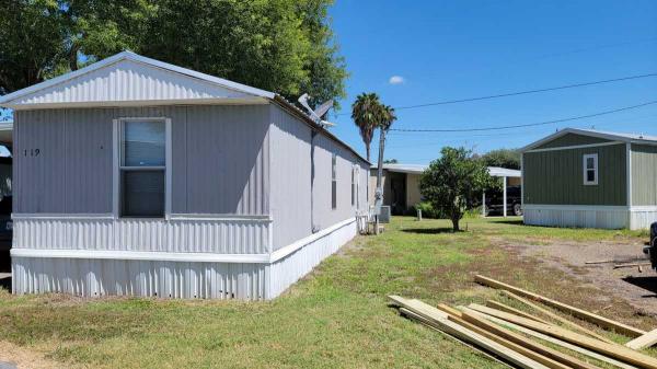 2001 Super Value Savor Mobile Home