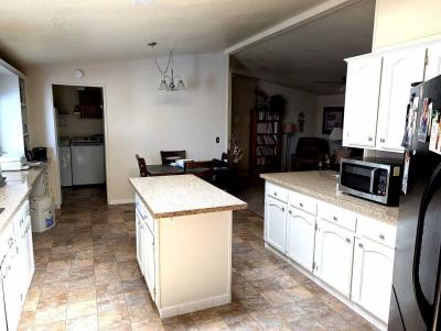 Photo 4 of 6 of home located at 132 Farmington Way Fernley, NV 89408