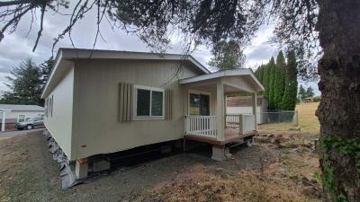 Photo 3 of 12 of home located at 5055 NE Elliott Circle, #110 Corvallis, CA 97330