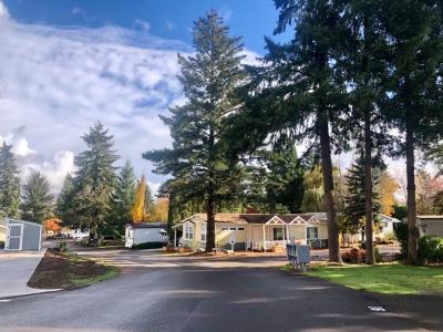 Photo 4 of 12 of home located at 5055 NE Elliott Circle, #110 Corvallis, CA 97330