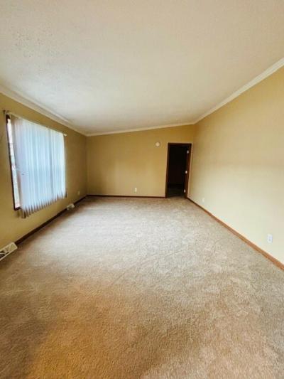 Photo 3 of 9 of home located at 10931 St. Clair Willis, MI 48191