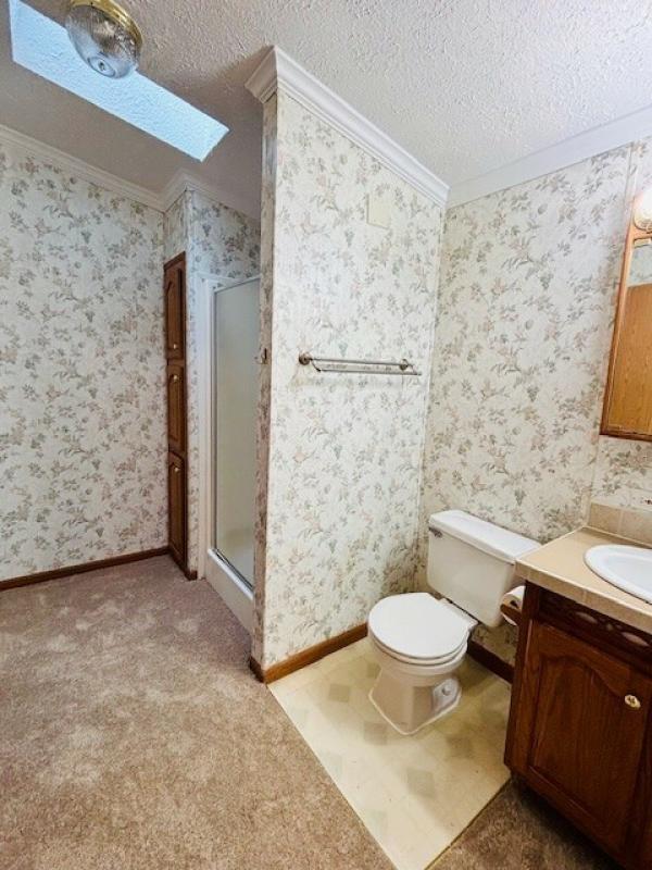 2001 Commadore Manufactured Home