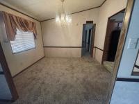 1983 KAUFMAN AND BROAD	 CANYON CREST Manufactured Home