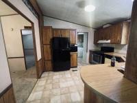 1983 KAUFMAN AND BROAD	 CANYON CREST Manufactured Home