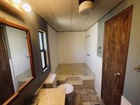 1983 KAUFMAN AND BROAD	 CANYON CREST Manufactured Home