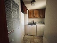 1983 KAUFMAN AND BROAD	 CANYON CREST Manufactured Home