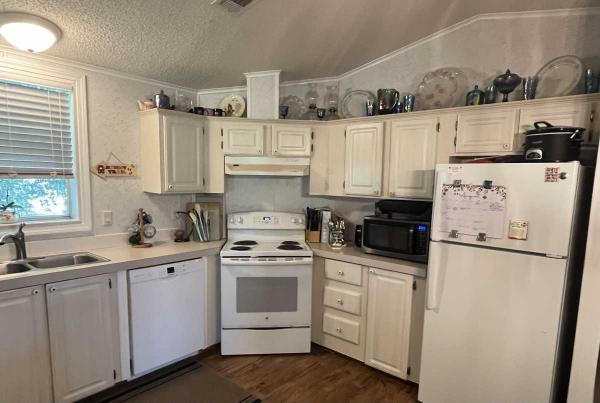 2001 Mobile Home