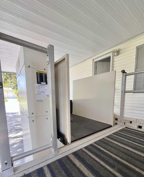 2001 Mobile Home