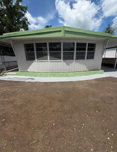 Photo 2 of 27 of home located at 806 Nebraska Ave Tampa, FL 33613