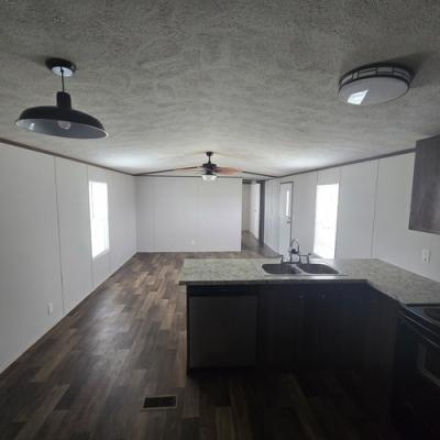 Photo 4 of 11 of home located at 2334 Jones Ave Panama City, FL 32405
