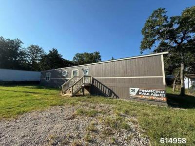 Mobile Home at 131 Shoshoni Dr Smithville, TX 78957