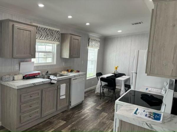 2021 Nobility 48H2H(1)SS Manufactured Home