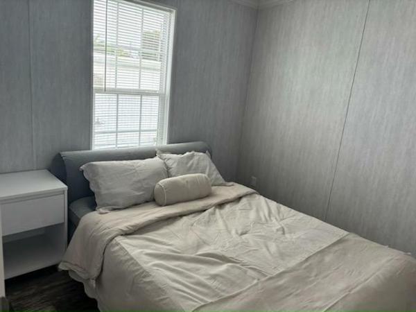 2021 Nobility 48H2H(1)SS Manufactured Home
