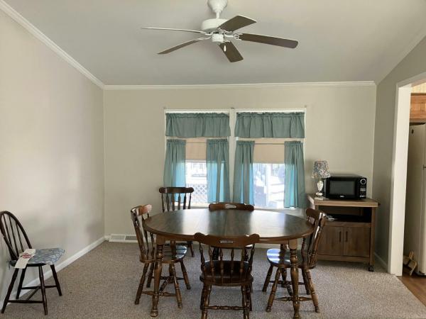 1989 Virginia Home Bostonian Manufactured Home