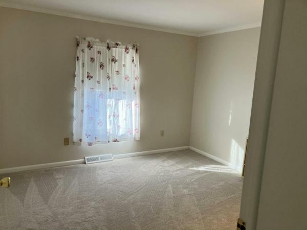 1989 Virginia Home Bostonian Manufactured Home