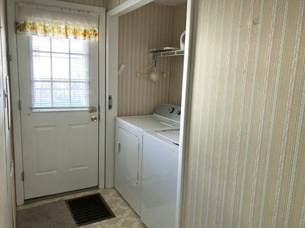 1989 Virginia Home Bostonian Manufactured Home