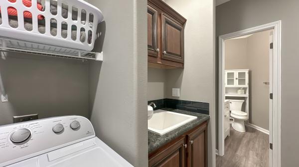 2017 Skyline 6126 Mobile Home