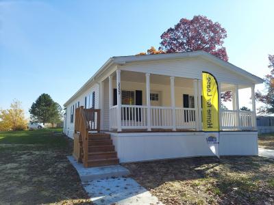 Photo 1 of 9 of home located at 2222 Douglas Dr Highland, MI 48357