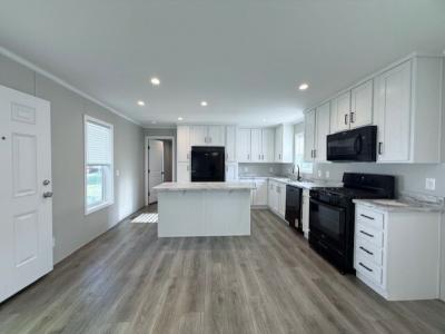 Photo 5 of 25 of home located at 29649 Cambridge Court #256 Chesterfield, MI 48051