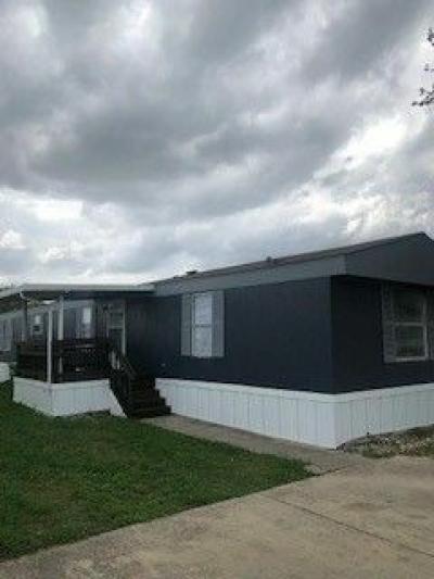 Mobile Home at 13700 Judson Rd  #194 San Antonio, TX 78233