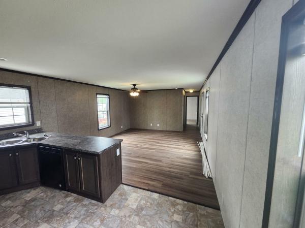 2018 FORTUNE 48 FGS1672205R  Home