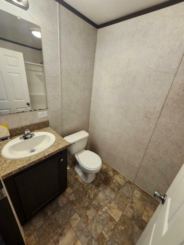 2018 FORTUNE 48 FGS1672205R  Home