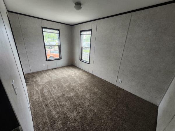 2018 FORTUNE 48 FGS1672205R  Home