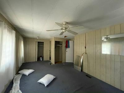 Photo 3 of 20 of home located at 36145 Cherry Avenue Grand Island, FL 32735
