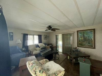 Mobile Home at 13224 Orange Avenue Grand Island, FL 32735